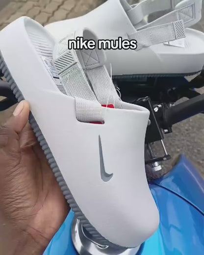Air Nike CAlme Mule